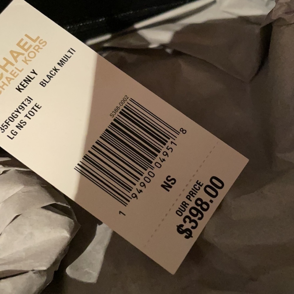 Michael Kors Kenly Large Graphic Logo Tote Bag - Picture 9 of 11